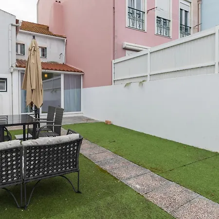 Apartament With Patio By Lovelystay