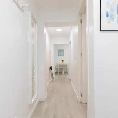 Apartament With Patio By Lovelystay